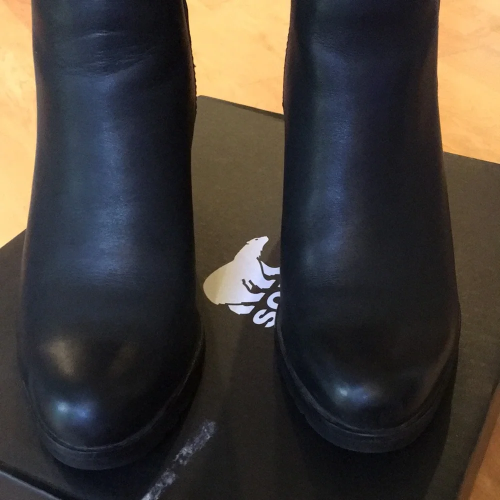SOREL | After Hours Chelsea Boot Wedge Weatherproof Black Leather